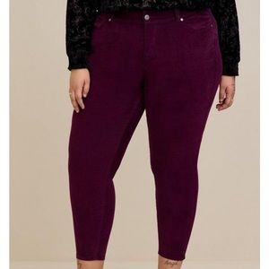Brand new with tags torrid bombshell skinny corduroy long pants